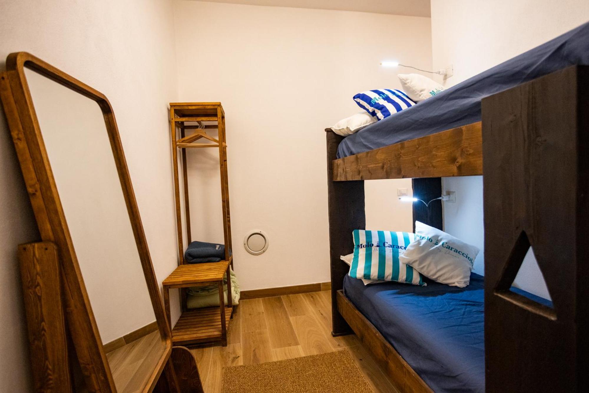 Molo Caracciolo Apartment Napoli Exterior foto